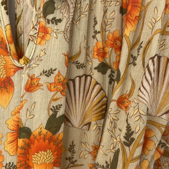 Spell play suit - size small - Picture 4 of 4